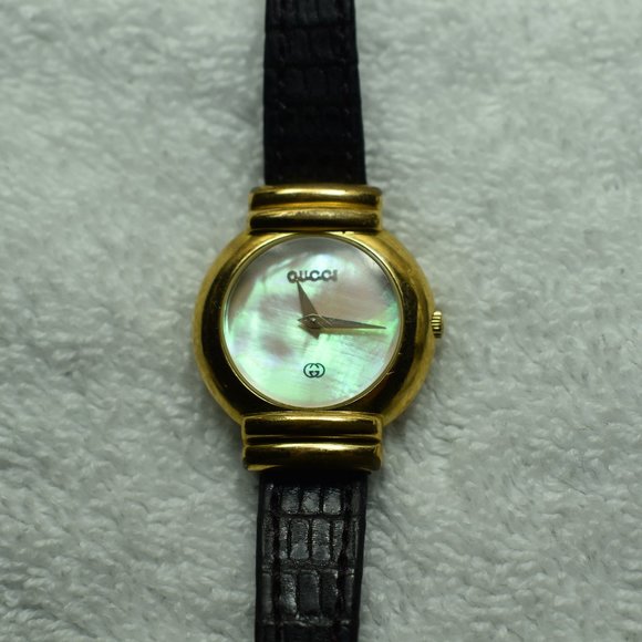 Gucci Watch 14k Gold w Leather Band M.O.P. Face main image 13